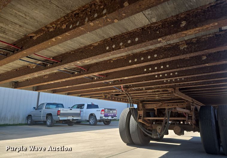 image for item EE8661 1996 Dorsey dry van trailer