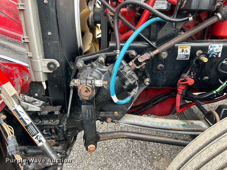 image for item EG0753 2013 Kenworth T660 semi truck