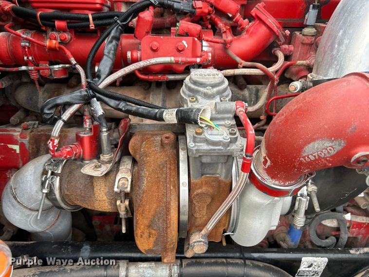 image for item EG0753 2013 Kenworth T660 semi truck