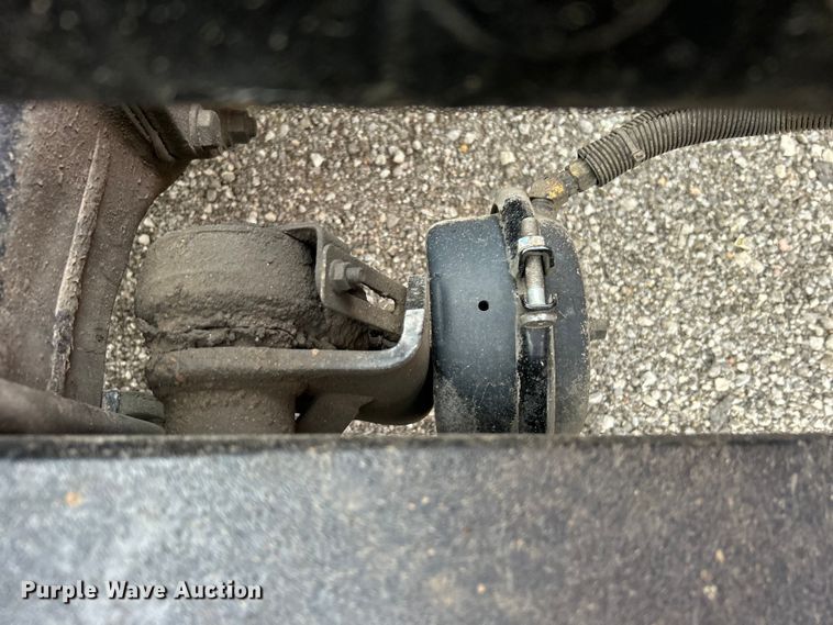 image for item EG0753 2013 Kenworth T660 semi truck