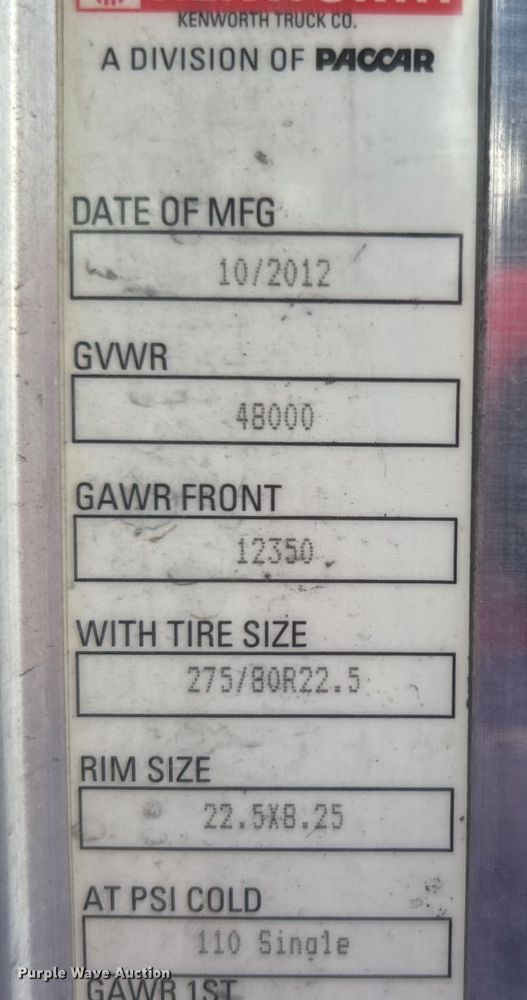 image for item EG0753 2013 Kenworth T660 semi truck