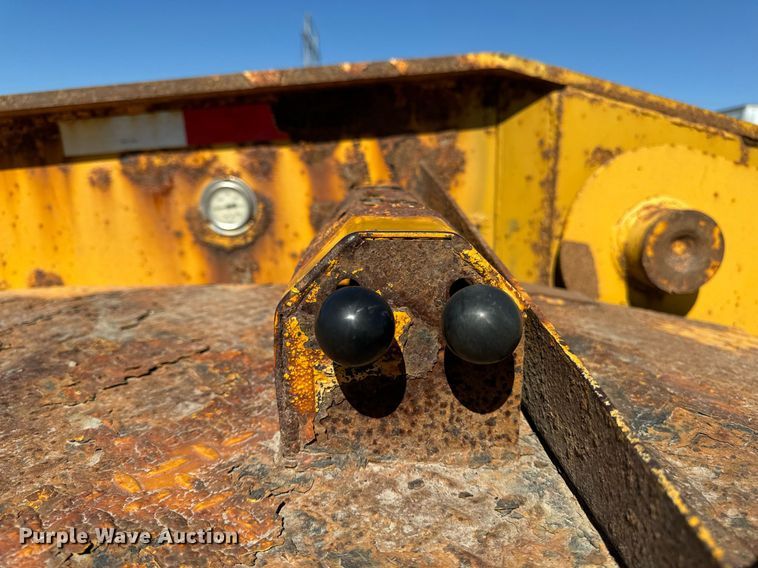 image for item EG6778 2014 XL trailers XL 110 HDG lowboy equipment trailer