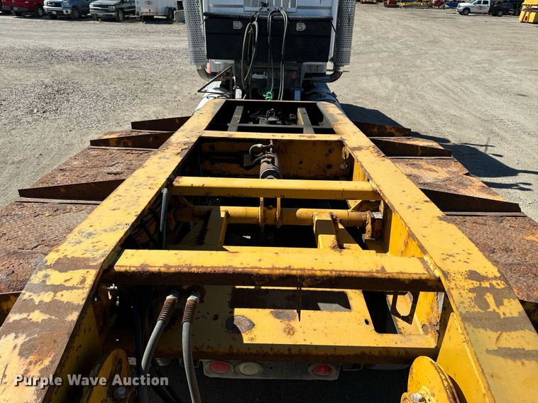 image for item EG6778 2014 XL trailers XL 110 HDG lowboy equipment trailer