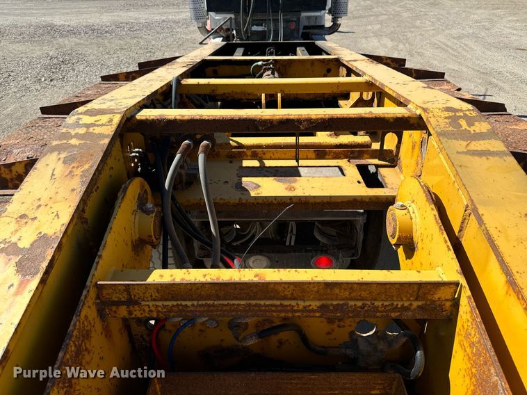 image for item EG6778 2014 XL trailers XL 110 HDG lowboy equipment trailer