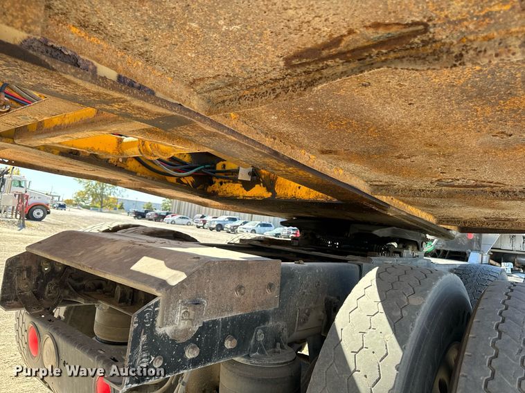 image for item EG6778 2014 XL trailers XL 110 HDG lowboy equipment trailer