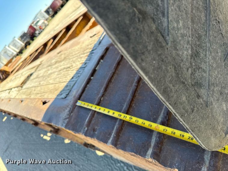 image for item EG6778 2014 XL trailers XL 110 HDG lowboy equipment trailer