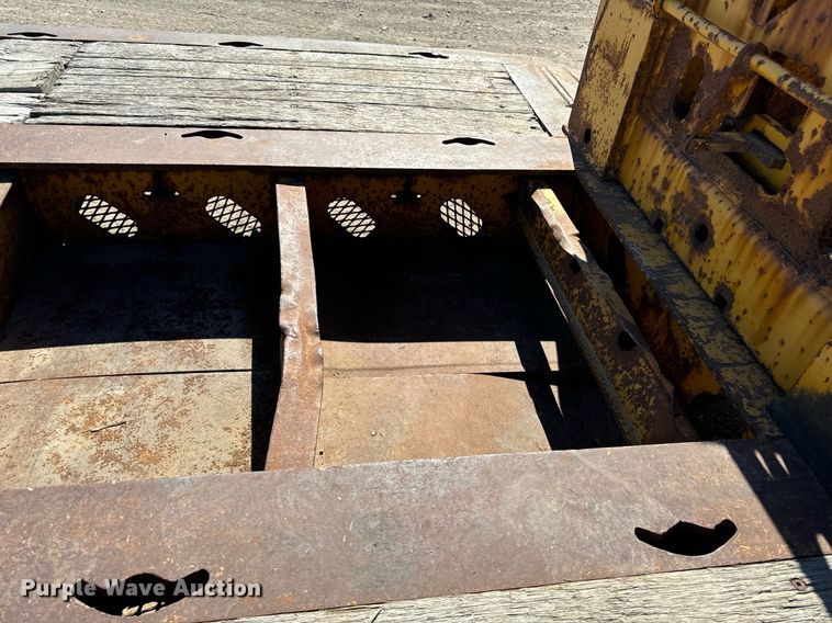 image for item EG6778 2014 XL trailers XL 110 HDG lowboy equipment trailer