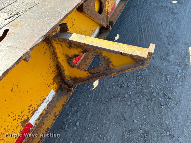 image for item EG6778 2014 XL trailers XL 110 HDG lowboy equipment trailer