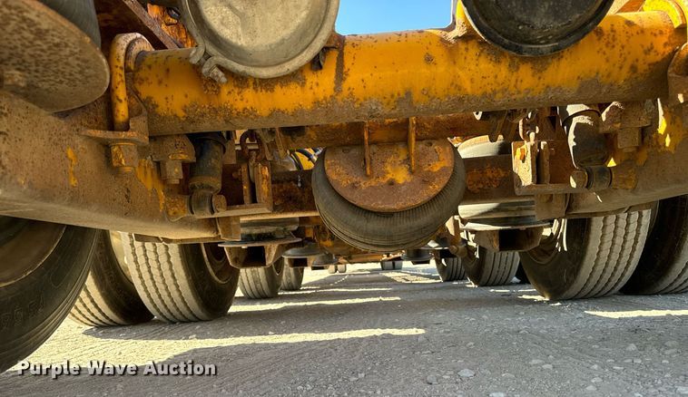 image for item EG6778 2014 XL trailers XL 110 HDG lowboy equipment trailer