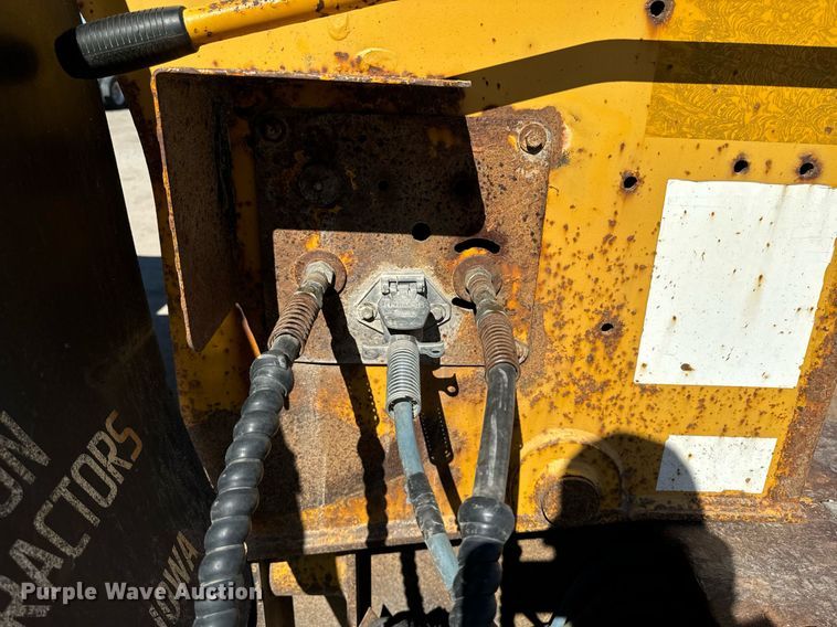 image for item EG6778 2014 XL trailers XL 110 HDG lowboy equipment trailer