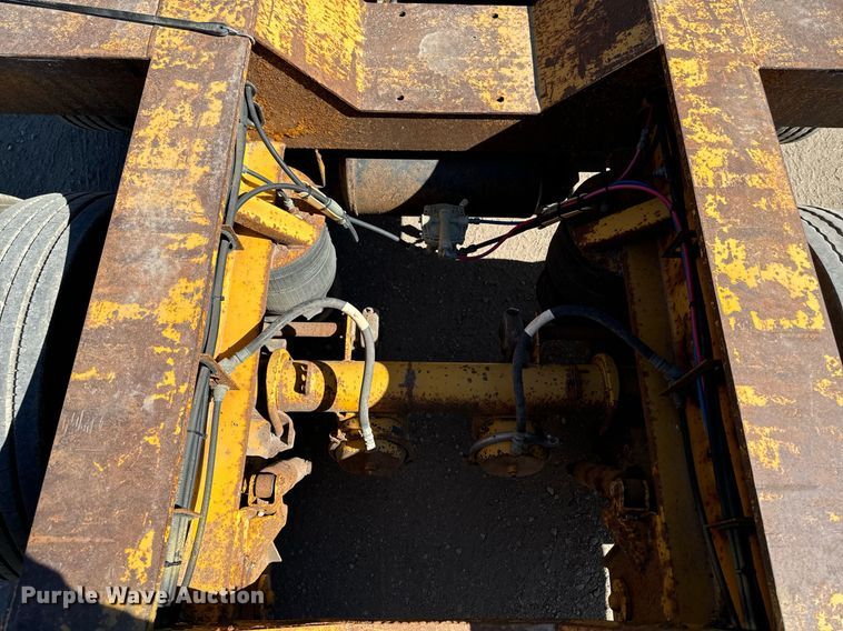 image for item EG6778 2014 XL trailers XL 110 HDG lowboy equipment trailer