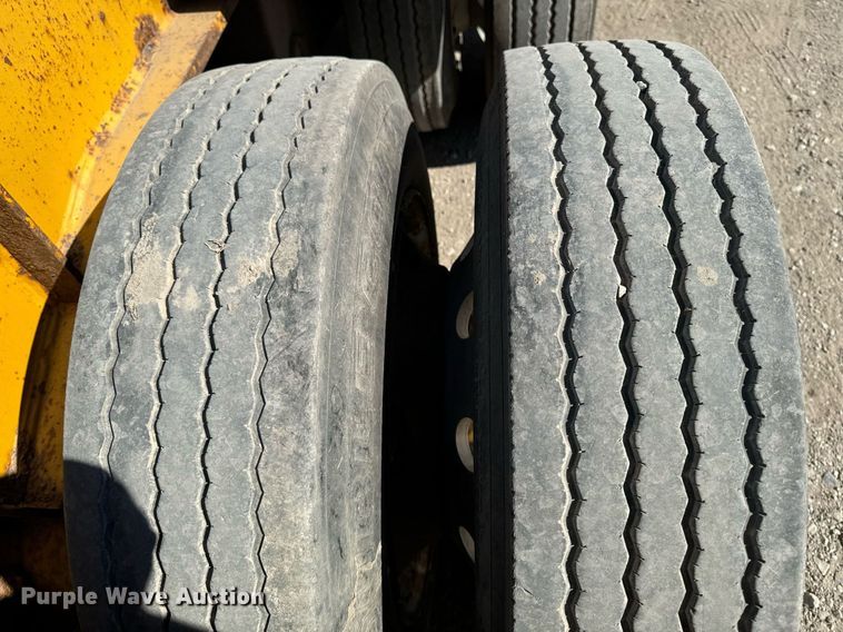 image for item EG6778 2014 XL trailers XL 110 HDG lowboy equipment trailer