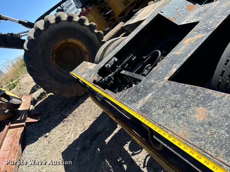 image for item EG6781 2014 XL trailers XL 110 HDG lowboy equipment trailer