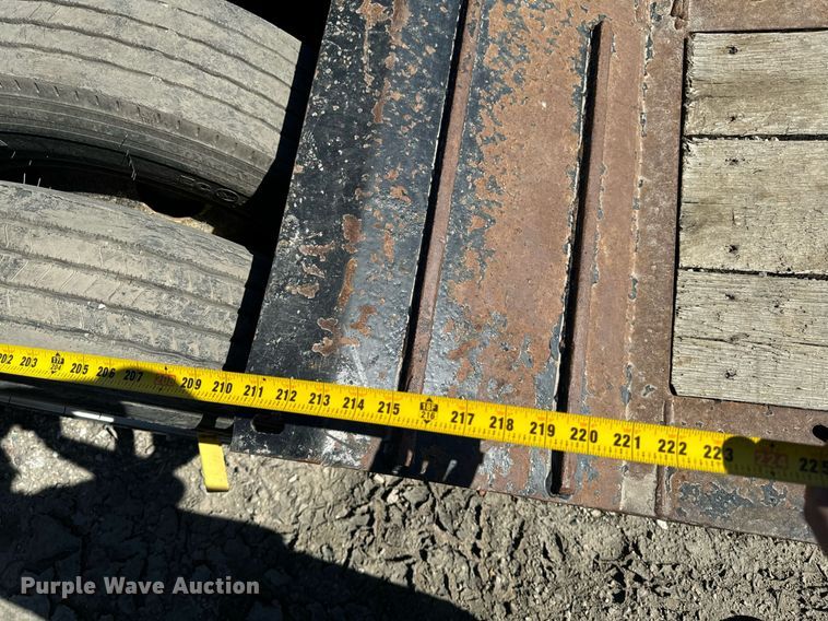 image for item EG6781 2014 XL trailers XL 110 HDG lowboy equipment trailer