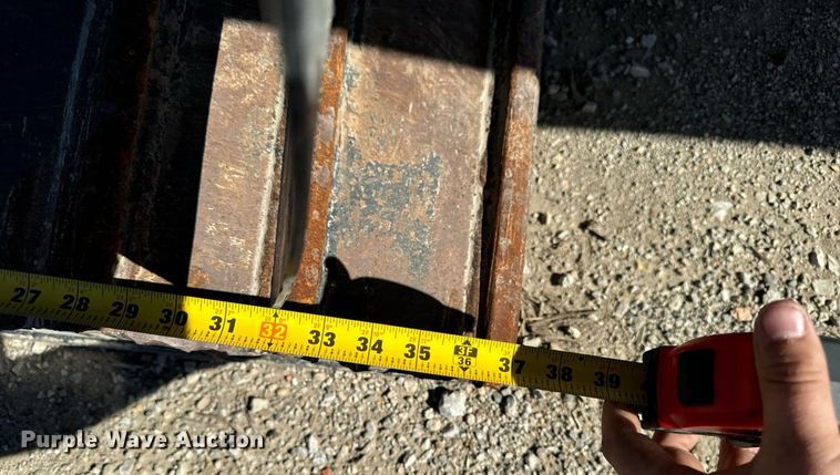 image for item EG6781 2014 XL trailers XL 110 HDG lowboy equipment trailer