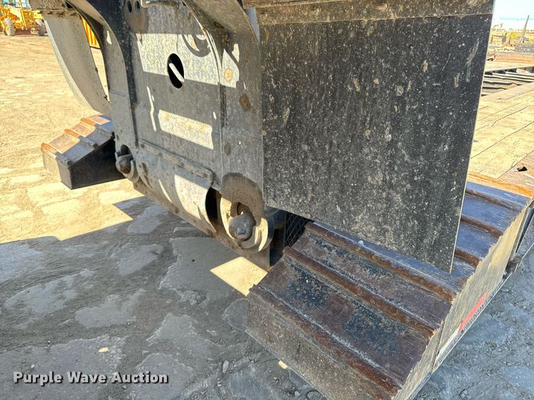 image for item EG6781 2014 XL trailers XL 110 HDG lowboy equipment trailer