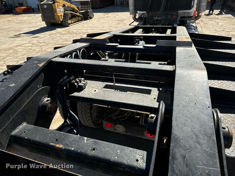 image for item EG6781 2014 XL trailers XL 110 HDG lowboy equipment trailer