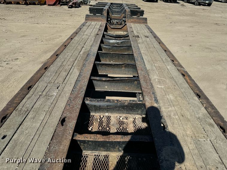 image for item EG6781 2014 XL trailers XL 110 HDG lowboy equipment trailer