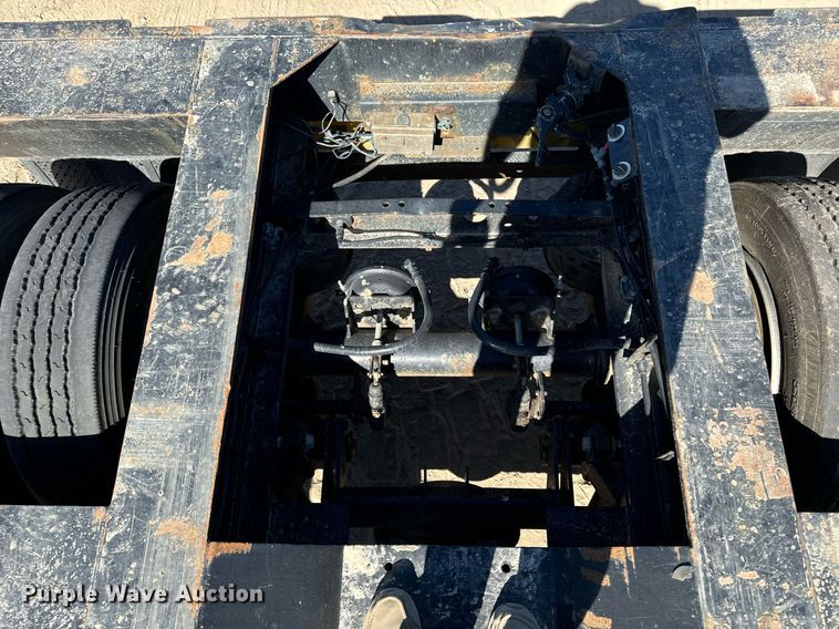 image for item EG6781 2014 XL trailers XL 110 HDG lowboy equipment trailer