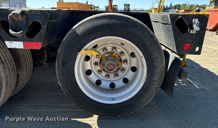 image for item EG6781 2014 XL trailers XL 110 HDG lowboy equipment trailer