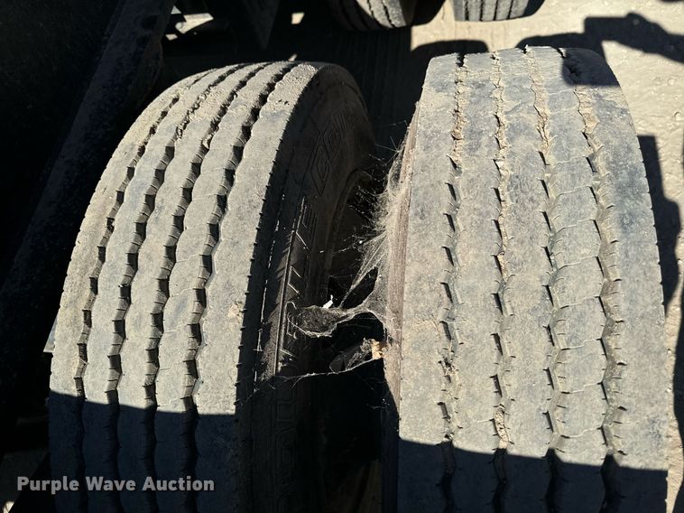 image for item EG6781 2014 XL trailers XL 110 HDG lowboy equipment trailer