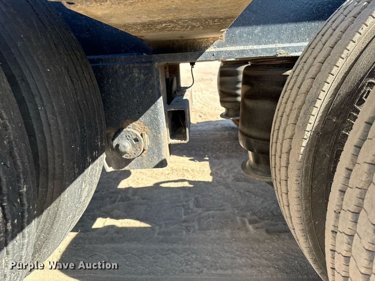 image for item EG6781 2014 XL trailers XL 110 HDG lowboy equipment trailer