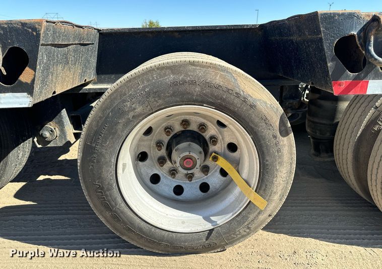 image for item EG6781 2014 XL trailers XL 110 HDG lowboy equipment trailer