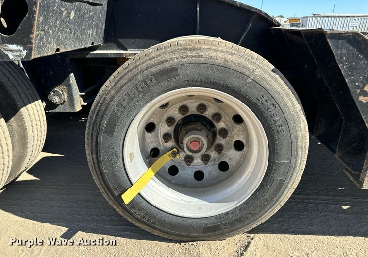 image for item EG6781 2014 XL trailers XL 110 HDG lowboy equipment trailer