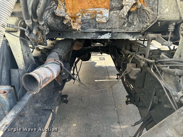 image for item EG6794 2008 International  Prostar Limited 6x4 semi truck