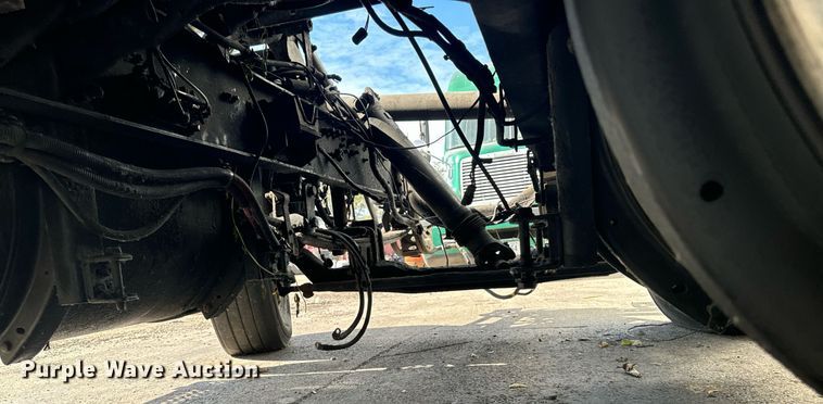 image for item EG6794 2008 International  Prostar Limited 6x4 semi truck