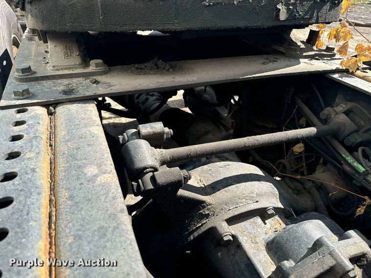 image for item EG6794 2008 International  Prostar Limited 6x4 semi truck