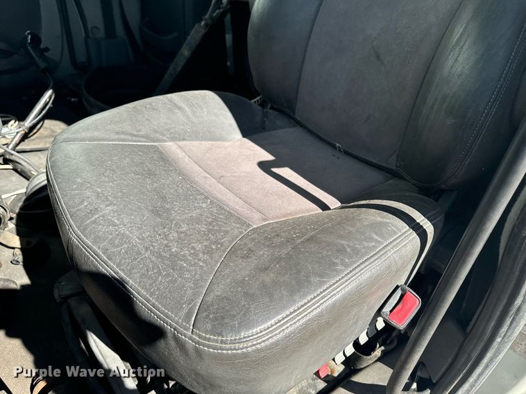 image for item EG6794 2008 International  Prostar Limited 6x4 semi truck