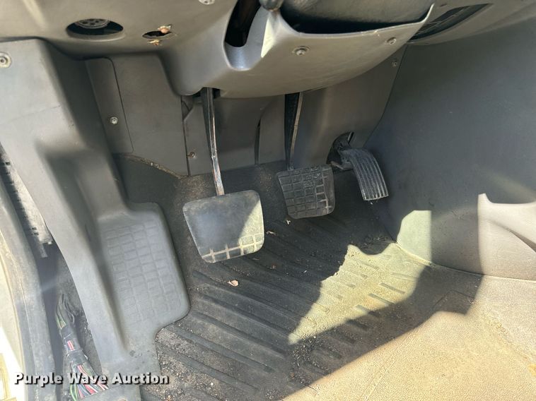 image for item EG6794 2008 International  Prostar Limited 6x4 semi truck