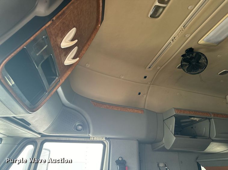 image for item EG6794 2008 International  Prostar Limited 6x4 semi truck