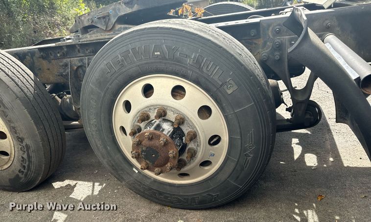 image for item EG6794 2008 International  Prostar Limited 6x4 semi truck