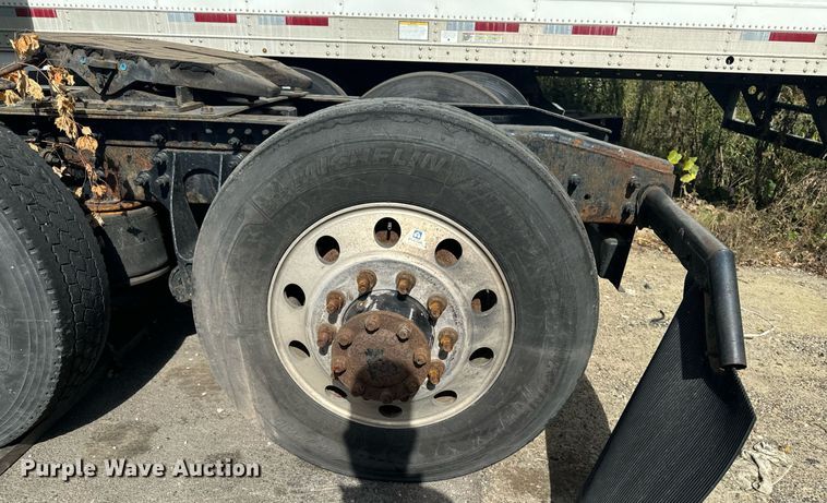 image for item EG6794 2008 International  Prostar Limited 6x4 semi truck