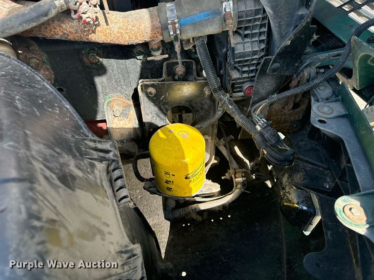 image for item EG6795 2001 Freightliner Century Class 12 semi truck