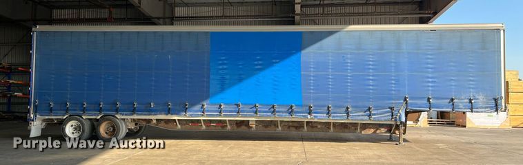 image for item EH2844 2009 Wilson CFD-900 side curtain trailer