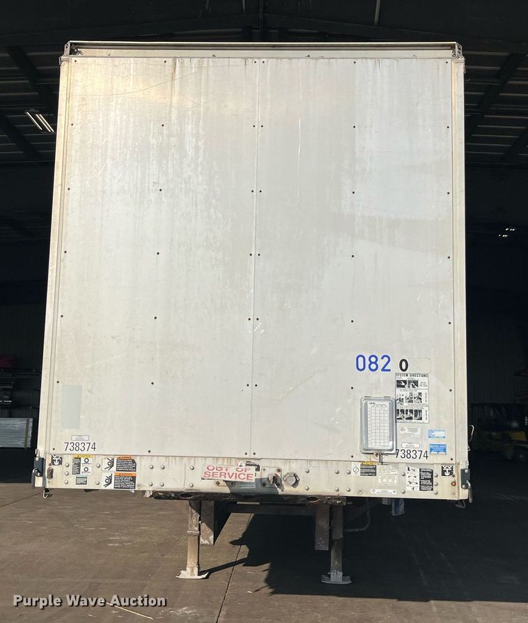 image for item EH2844 2009 Wilson CFD-900 side curtain trailer