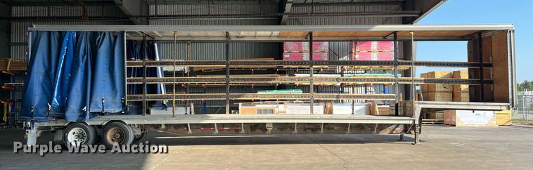 image for item EH2844 2009 Wilson CFD-900 side curtain trailer