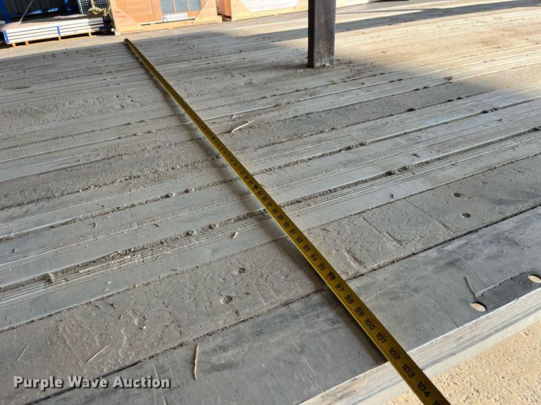 image for item EH2844 2009 Wilson CFD-900 side curtain trailer