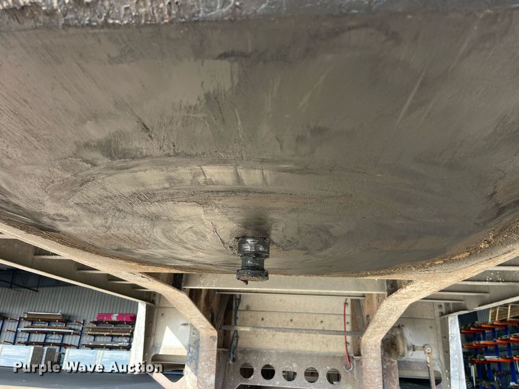 image for item EH2844 2009 Wilson CFD-900 side curtain trailer