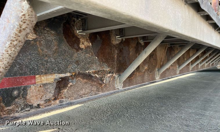 image for item EH2844 2009 Wilson CFD-900 side curtain trailer