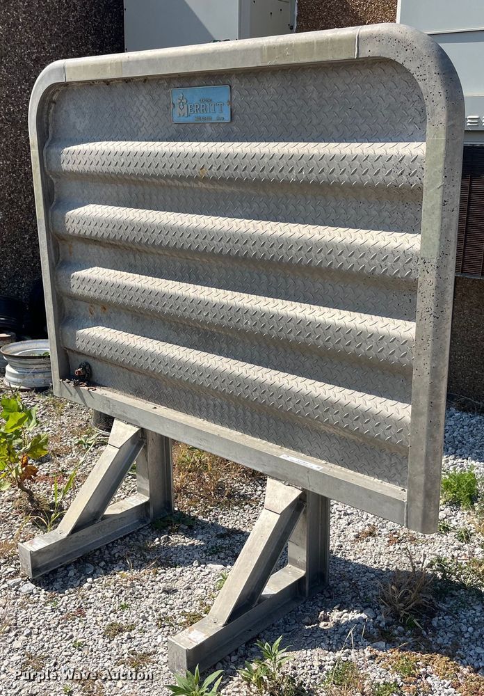 image for item EH2850 Merritt headache rack