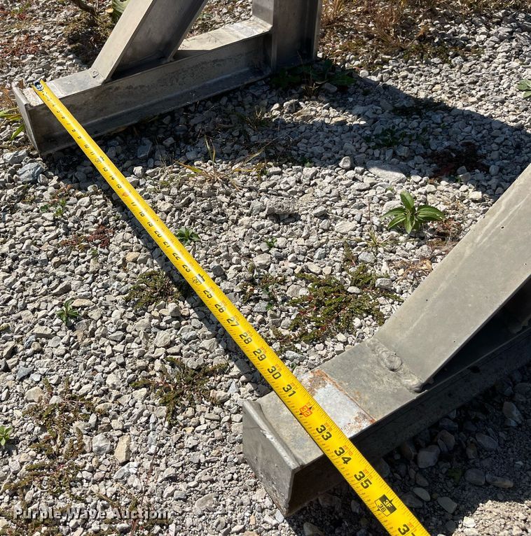 image for item EH2850 Merritt headache rack