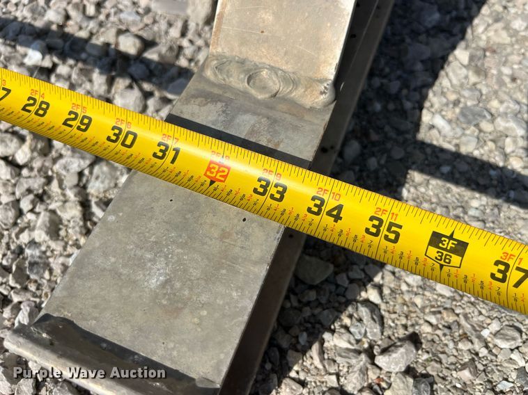 image for item EH2851 Merritt headache rack