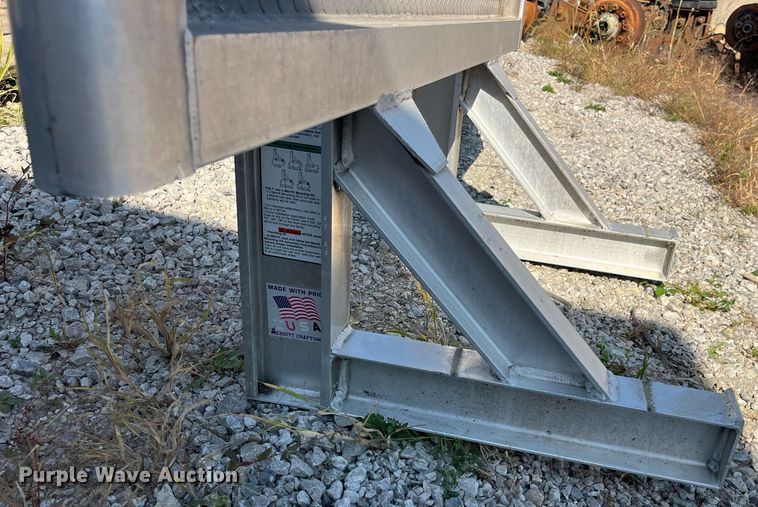 image for item EH2852 Merritt headache rack