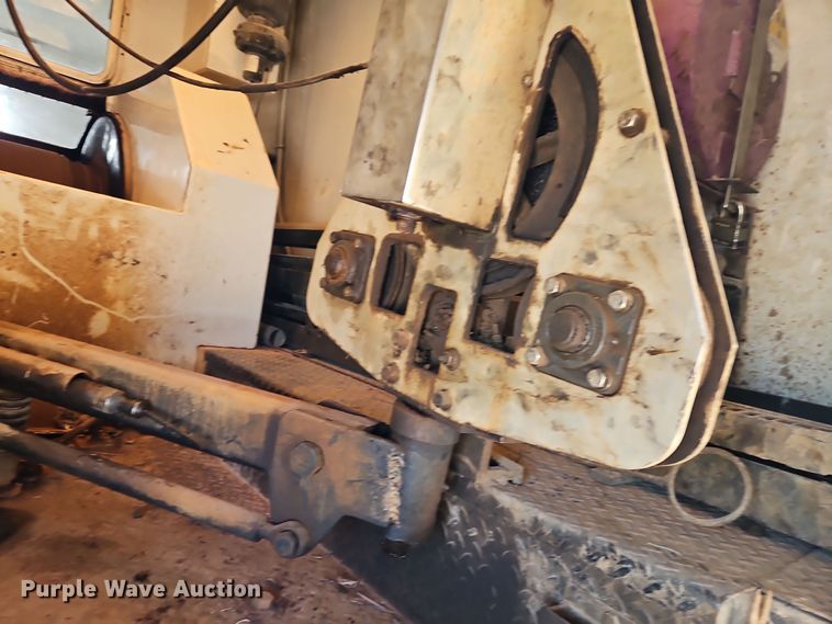 image for item EI8412 2006 Ford F750 Super Duty XL wireline truck