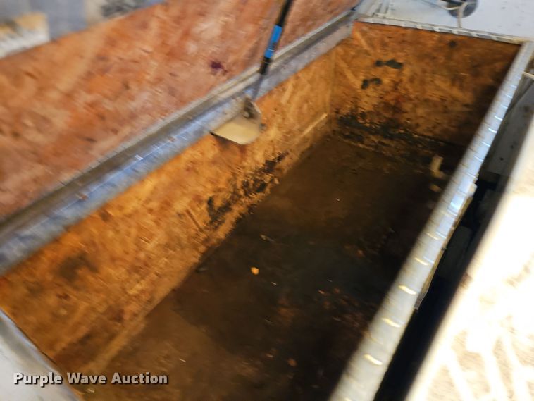 image for item EI8412 2006 Ford F750 Super Duty XL wireline truck