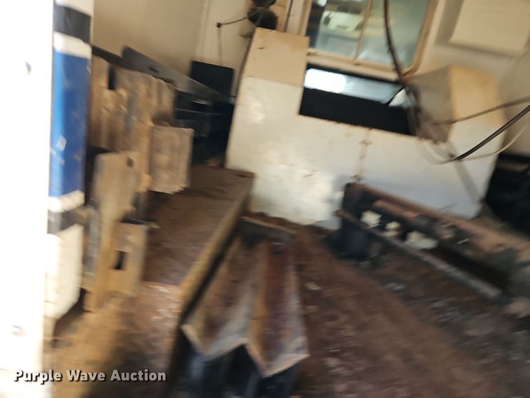 image for item EI8413 2006 Ford F750 Super Duty XLT wireline truck